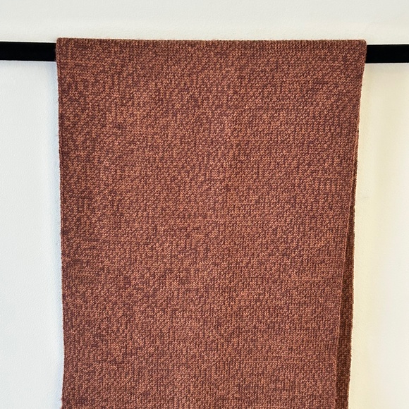 Arc’teryx Diplomat Merino Wool Scarf - Picture 11 of 14